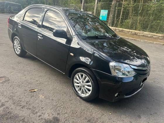TOYOTA ETIOS 1.5 XLS SEDAN 16V FLEX 4P MANUAL TOYOTA ETIOS 1.5 XLS SEDAN 16V FLEX 4P MANUAL
